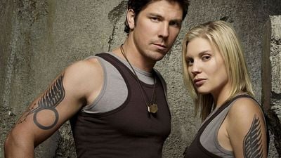 Imagem da notícia Esta é a melhor série de ficção científica da história, mas há 25 anos uma de suas estrelas foi vaiada publicamente por causa disso