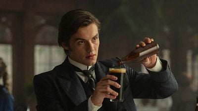 Imagem da notícia Alívio após um final de tirar o fôlego: Série da Netflix do criador de Peaky Blinders ganha uma segunda temporada