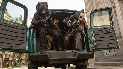 Imagem da notícia J.J. Abrams e Johnny Depp: Esses 2 filmes de fantasia muito aguardados enfrentarão a concorrência de um thriller de ação estrelado por Nicholas Hoult e Zoë Kravitz