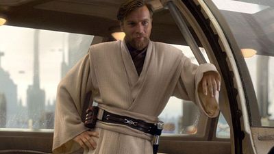 Imagem da notícia O Chile inventou sua própria versão de Star Wars em 2003: Nela, Obi-Wan Kenobi estava dando uma dura na cerveja