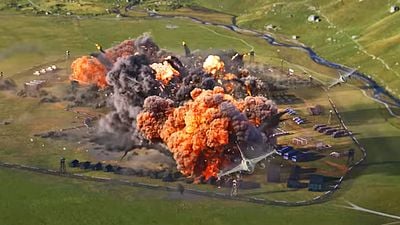 Imagem da notícia Novo fenômeno nas bilheterias globais: NINGUÉM esperava este blockbuster de ação explosiva