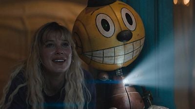 Imagem da notícia A Netflix e os irmãos Russo subestimaram o público com The Electric State: O filme transforma uma obra melancólica e triste em uma comédia de ação sem profundidade