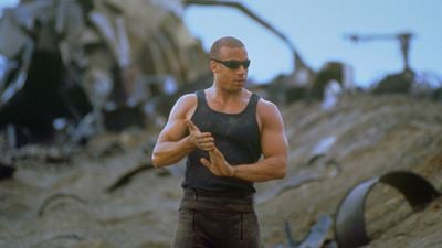 Para ver hoje no streaming: Vin Diesel estrelou um dos melhores filmes de terror de ficção científica dos anos 2000 — que vai ganhar continuação em breve!