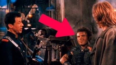 Imagem da notícia Ele só apareceu por segundos neste clássico de Sylvester Stallone porque chegou atrasado para as filmagens e hoje é uma das maiores estrelas de Hollywood