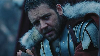 Imagem da notícia "Me tornei um homem": Russell Crowe explica como as filmagens deste clássico mudaram sua vida