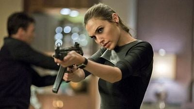 Imagem da notícia Baseado em um best-seller: Novo filme de ação e espionagem estrelado por Gal Gadot, a Mulher-Maravilha, está em produção