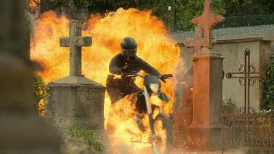 Imagem da notícia Acabou de estrear e está varrendo a Netflix: Esperamos 35 anos pelo remake de um dos melhores filmes de ação de todos os tempos