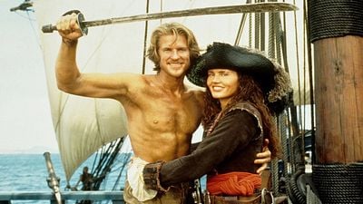 Imagem da notícia Fracassos de bilheteria: 3 filmes tão ruins que afundaram seus estúdios