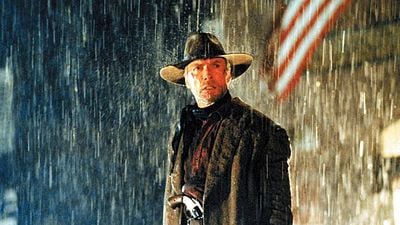 Imagem da notícia “Leia de novo”: Como Clint Eastwood convenceu esse astro a fazer o maior faroeste de sua carreira