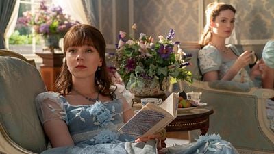 Imagem da notícia Showrunner de Bridgerton confirma o par romântico de Eloise; Theo vai voltar ou a adaptação seguirá o livro?