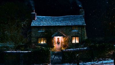 Imagem da notícia Péssimas notícias: Uma das melhores comédias românticas do século vai sair da Netflix e você só tem 5 dias para assistir