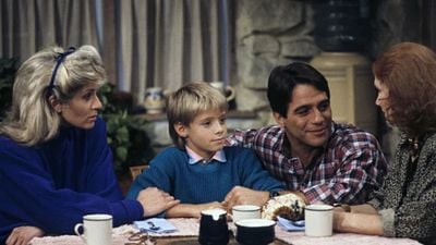 Imagem da notícia "5 centavos por episódio": Ex-astro mirim de Hollywood gastou todo dinheiro e hoje faz entregas de aplicativo