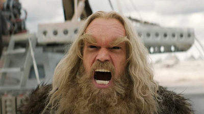 Imagem da notícia Finalmente! Dentes de Sabre retorna para as telonas em batalha épica contra Wolverine no novo filme de Deadpool