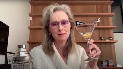 Imagem da notícia "Nós chegamos tão perto": Esta atriz foi beber vodka com Meryl Streep após a desilusão de perder o Oscar