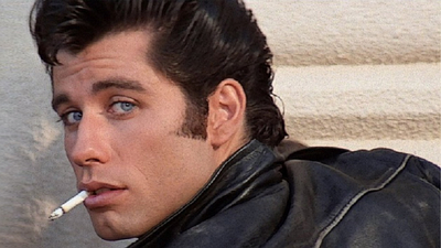 Imagem da notícia Ela estreou há 34 anos em um musical de John Travolta e agora é uma das atrizes mais famosas do mundo: Você a reconhece?