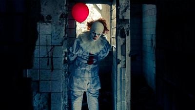 Imagem da notícia "Ainda mais voraz": Produtor de IT: Bem-vindos a Derry afirma que o Pennywise da série é ainda mais violento do que o dos filmes