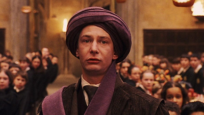 Imagem da notícia Como está o Professor Quirrell hoje? 25 Anos depois, o ator de Harry Potter e a Pedra Filosofal já interpretou astro dos Beatles