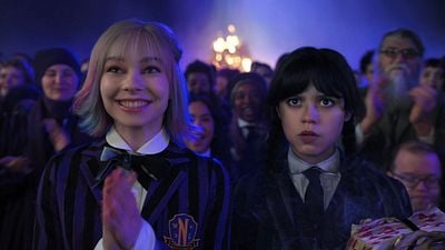 Imagem da notícia "Foi assustador": Jenna Ortega e Emma Myers revelam como foi gravar a troca de corpos de Wandinha e Enid na 2ª temporada