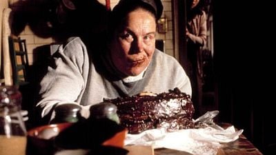 Imagem da notícia Páscoa: Top 5 chocolates para acompanhar sua sessão de filmes e séries no feriado!