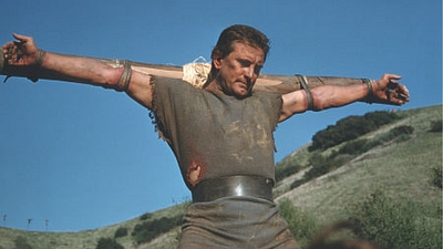 Imagem da notícia É uma das batalhas mais impressionantes do cinema: Filmada há 65 anos, mobilizou milhares de atores e continua sendo um verdadeiro clássico