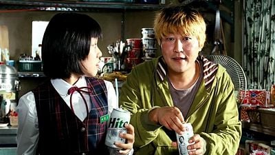 Imagem da notícia Gostou de Parasita? Muito antes do filme vencedor do Oscar, diretor lançou um excelente filme de monstro (que está na Netflix)