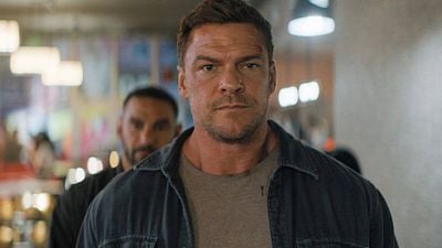 Imagem da notícia Boa notícia para os fãs de Reacher: Estrelada por Alan Ritchson, 4ª temporada alcança audiência milionária no Prime Video