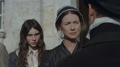 Imagem da notícia "Chega de espartilhos": Caitríona Balfe revela que quase rejeitou papel em Razão e Sensibilidade após o fim de Outlander