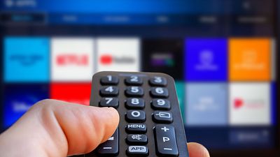 Imagem da notícia Quais são os preços dos serviços de streaming no Brasil? Mais uma plataforma aumentou o valor da sua mensalidade