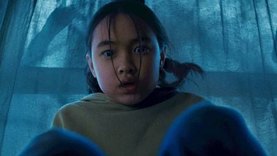 Imagem da notícia A Última Casa: O que são as criaturas? Diretor explica ameaça no filme de ficção científica da Netflix