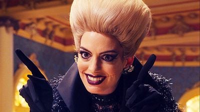 Imagem da notícia Sessão da Tarde hoje (29/05): Filme Convenção das Bruxas levou Anne Hathaway a pedir desculpas publicamente após cena problemática