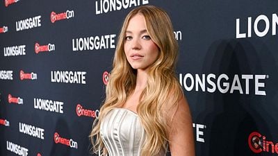 Imagem da notícia "Sei quais são os meu valores": Sydney Sweeney quebra o silêncio e se pronuncia sobre sua mais recente polêmica