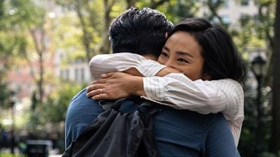 Imagem da notícia Sessão da Tarde hoje (23/09): Indicado ao Oscar, filme Vidas Passadas tem homenagem a uma das fotos mais célebres de todos os tempos