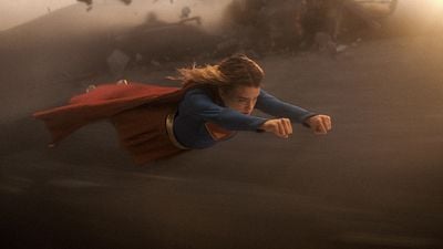Imagem da notícia "Eu me forcei a fazer": Milly Alcock revela que quase desistiu de Supergirl