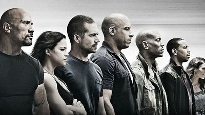 Imagem da notícia Se você pausar Velozes e Furiosos 7 neste exato momento, terá uma surpresa de Dwayne Johnson
