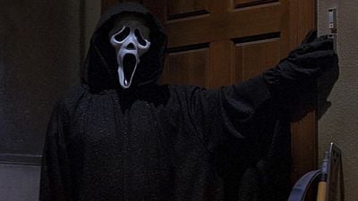 Imagem da notícia No clima do Halloween, veja 4 funkos de personagens de terror que estão com descontos no Mercado Livre!