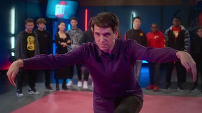 Imagem da notícia Esse é o detalhe mais lindo que Cobra Kai e Karatê Kid compartilham (e foi respeitado pela Netflix)