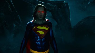 Imagem da notícia “Eu não fiz nada disso”: Perplexo, Nicolas Cage não consegue superar sua aparição inesperada em The Flash