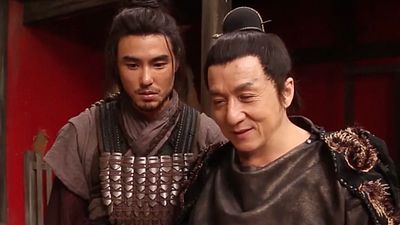 Imagem da notícia Sessão da Tarde hoje (15/04): Este comediante brasileiro dubla o lendário Jackie Chan no filme Contos do Caçador de Sombras