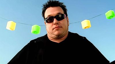 Imagem da notícia Morre Steve Harwell, líder da banda Smash Mouth - responsável pelos maiores hits de Shrek
