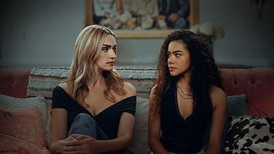 Imagem da notícia Ginny e Georgia vai ter 4ª temporada? Criadora revela os planos para futuro da série na Netflix