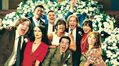 Imagem da notícia Fim na Tela Quente (11/12): Mistura de melancolia e humor ácido, série criada por Fernanda Torres desembarca na TV aberta