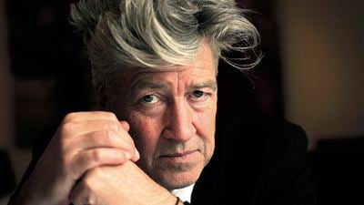 "É triste": David Lynch critica quem assiste filme em celular e prevê o fim do cinema