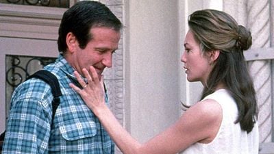 Imagem da notícia Um "presente de despedida maravilhoso": Robin Williams deu a Diane Lane algo muito especial no set de Jack – que ela ainda guarda com carinho até hoje