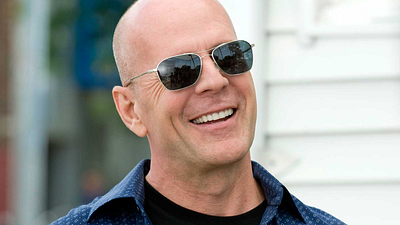 Imagem da notícia Uma cena lendária de Game of Thrones quase foi arruinada por Bruce Willis?