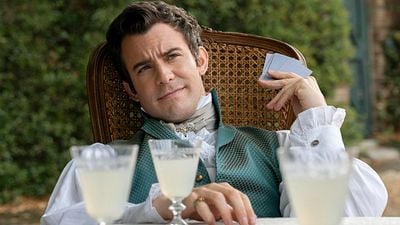 Imagem da notícia "É bom arruinar o dia deles": Luke Thompson, o Benedidct de Bridgerton, rebate críticas aos espectadores mais exigentes do romance de época