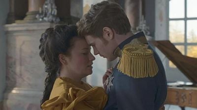 Imagem da notícia A Imperatriz vai ter 3ª temporada na Netflix? Este é o futuro da série de drama baseada em história real