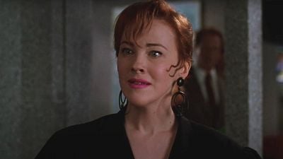 Imagem da notícia "Nunca o conheci nem fiz teste": Catherine O'Hara quase perdeu papel neste clássico de Tim Burton por um motivo inusitado