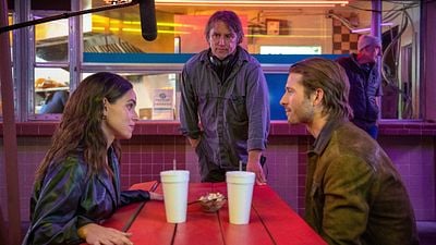 Imagem da notícia Vinte anos antes de Assassino por Acaso, Richard Linklater e Glen Powell atuaram na mesma franquia de ficção científica e você nem percebeu