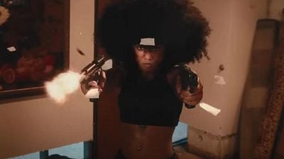 Imagem da notícia O filme de ação da Netflix que mistura John Wick e James Bond: Menos de uma hora e meia de puro entretenimento