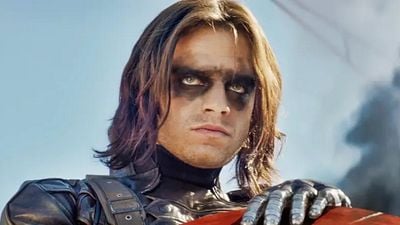 Imagem da notícia Ator da Marvel surge irreconhecível em bastidores de filme sobre Donald Trump e divide fãs: "Ainda está muito bonito"